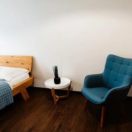 Ah Herberia Free Parking