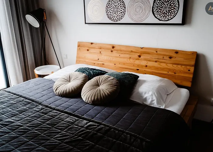 Ah Herberia Free Parking