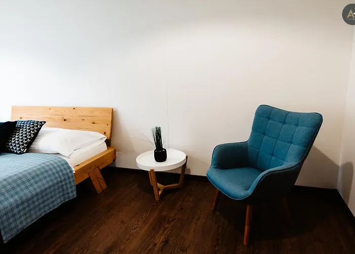 Ah Herberia Free Parking